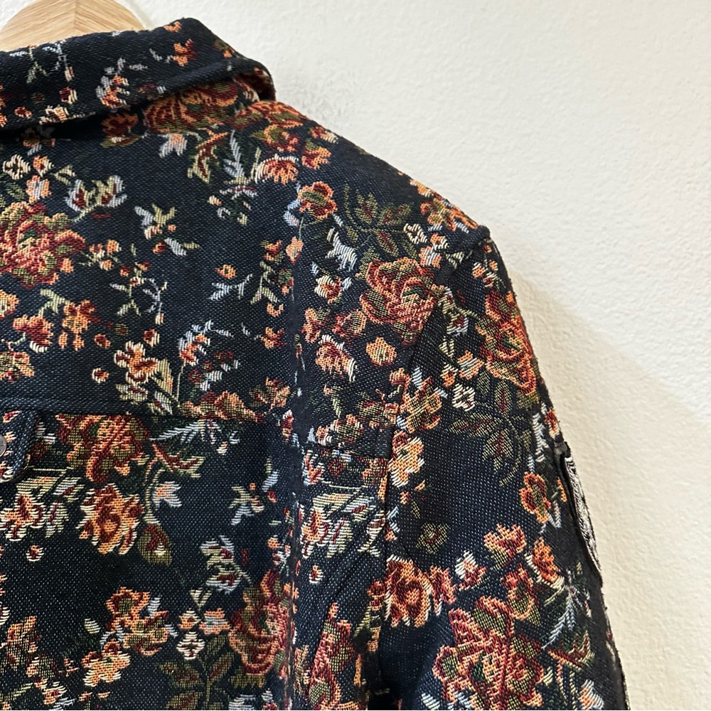 Blank NYC Tapestry Flight Floral Printed Bomber Jacket Size Large - Picture 12 of 15